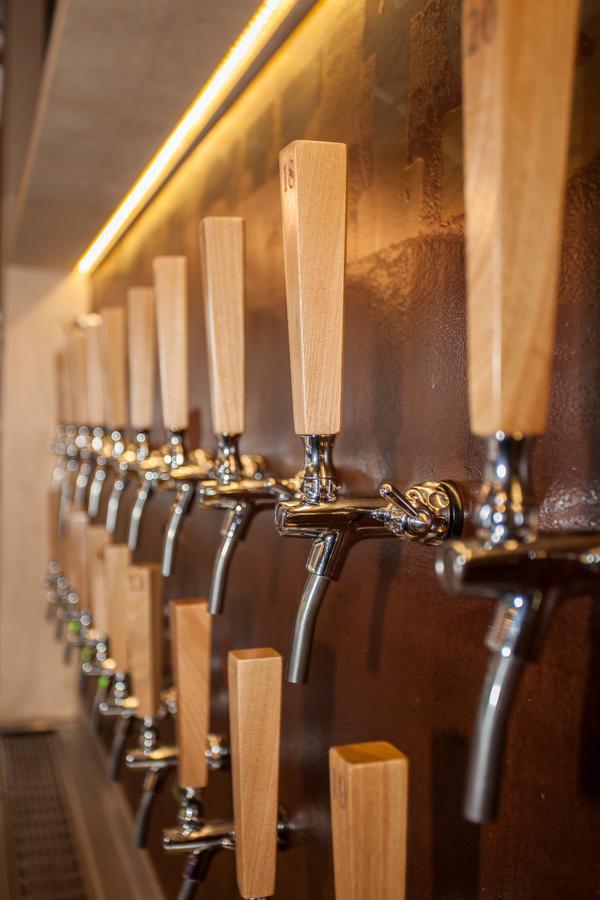 Black Isle Bar & Rooms อินเวอร์เนส ภายนอก รูปภาพ